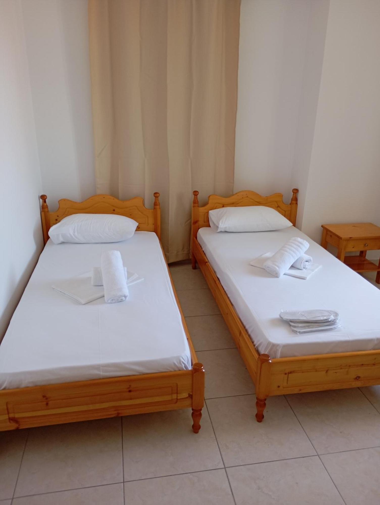 Pyrgos Sofokleous Hotel Mytilene Exterior photo